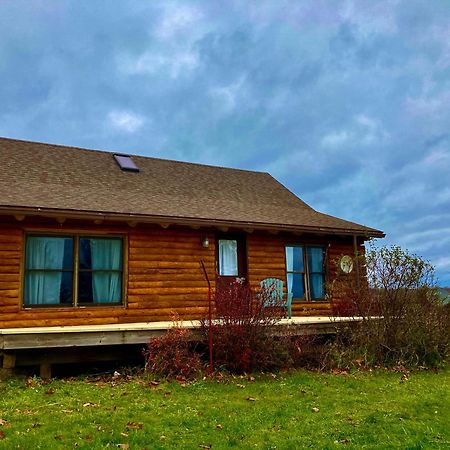 Garden Grove Retreat & Lodging Near Pictured Rocks, Fayette, Trails ภายนอก รูปภาพ