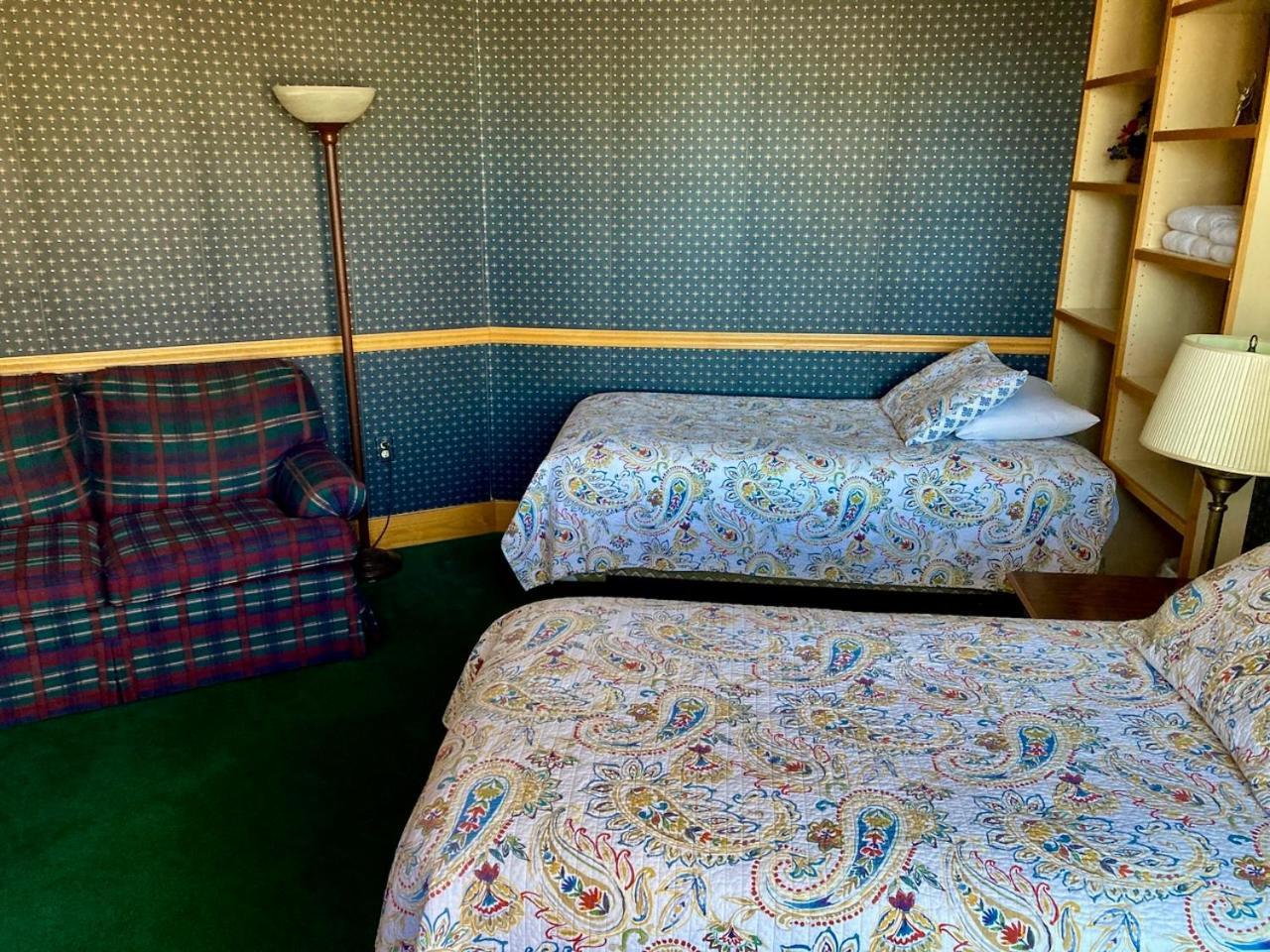 Garden Grove Retreat & Lodging Near Pictured Rocks, Fayette, Trails ภายนอก รูปภาพ