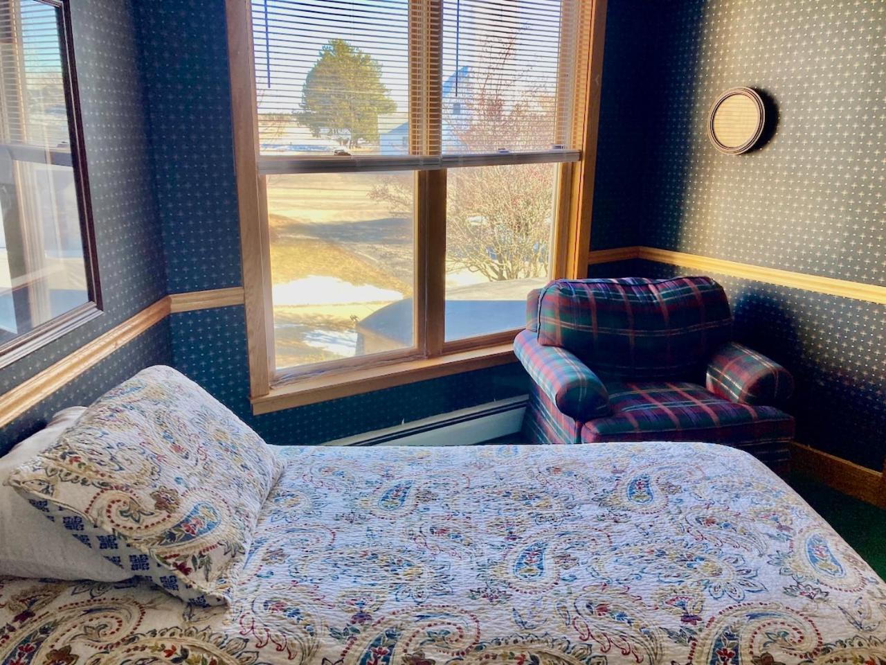 Garden Grove Retreat & Lodging Near Pictured Rocks, Fayette, Trails ภายนอก รูปภาพ